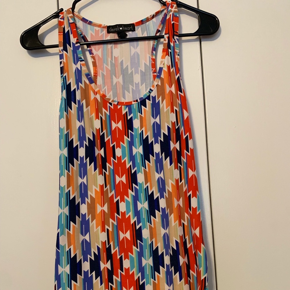 Cute stretchy tank, great for maternity